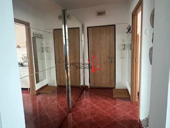 Obor Apartament mobilat, bloc reabilitat ,10 min metrou OBOR